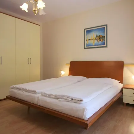 Apartment in Porec/Istrien 10328 Appartement *